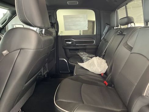 New 2026 RAM 3500 Laramie AWD/4WD image 17