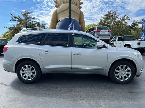 Used 2016 Buick Enclave Leather image 7