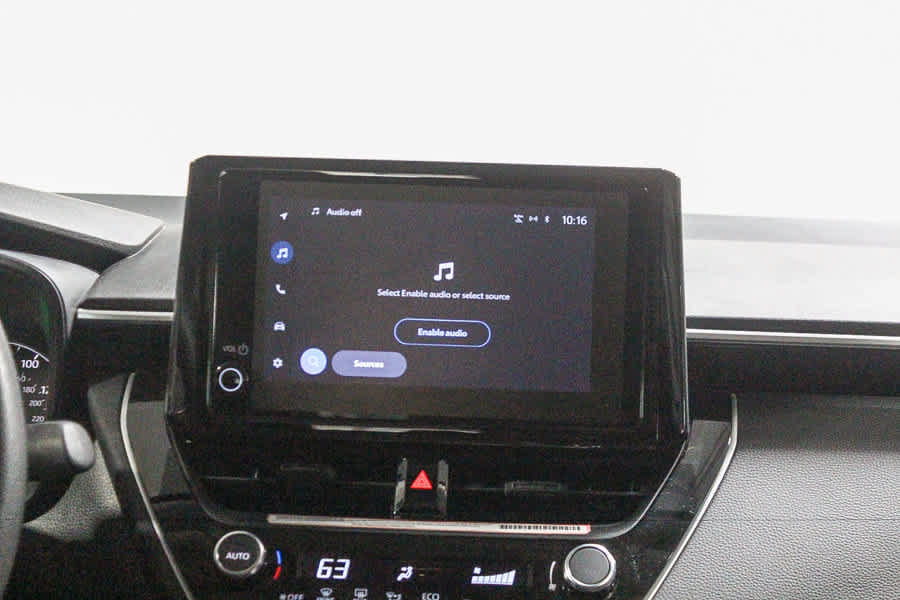 Used 2024 Toyota Corolla LE FWD image 15