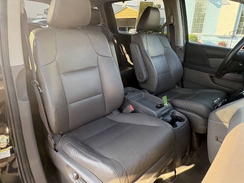Used 2015 Honda Odyssey EX-L image 21
