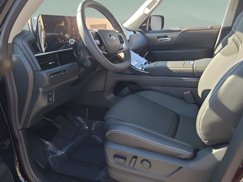 New 2026 INFINITI QX80 Luxe w/ Cargo Package image 8