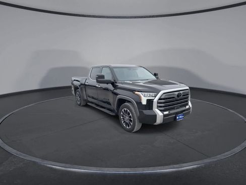 Used 2022 Toyota Tundra Limited image 2