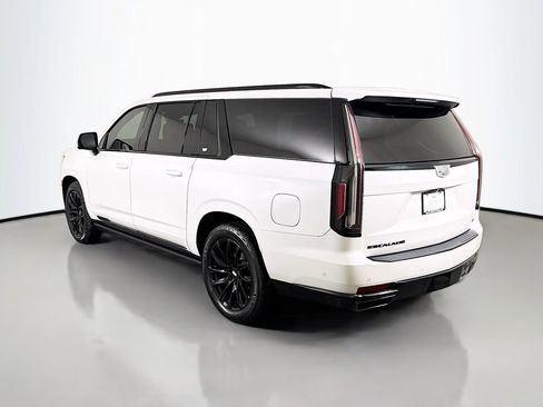 Used 2022 Cadillac Escalade ESV Sport Platinum w/ LPO, ONYX Package image 5