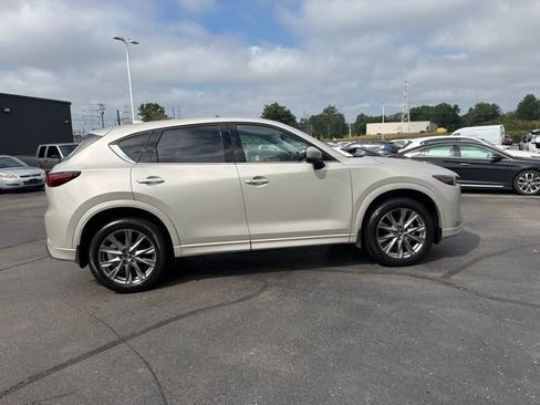 Used 2025 MAZDA CX-5 AWD 2.5 S w/ Premium Plus Pkg image 6