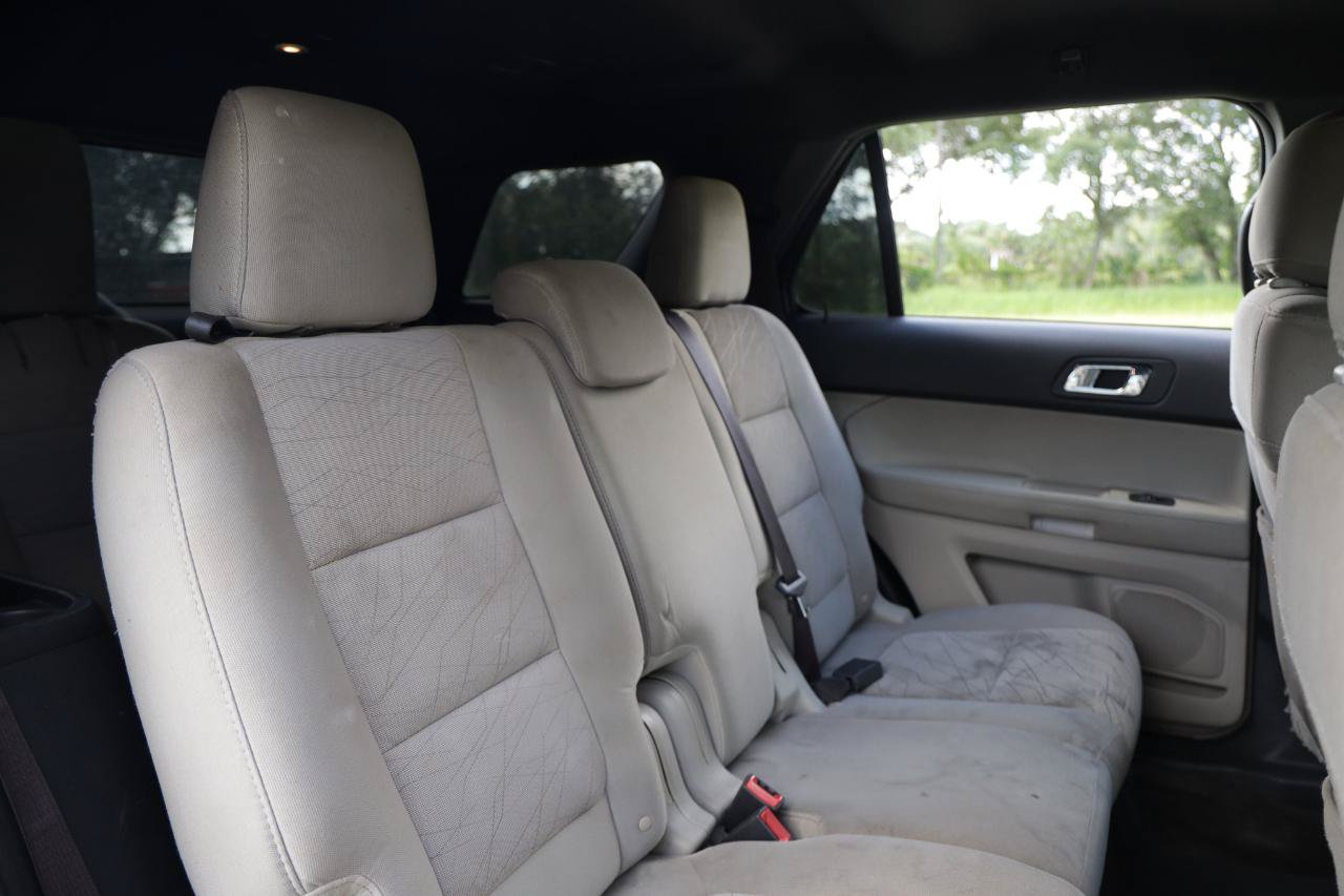 Used 2013 Ford Explorer FWD image 14