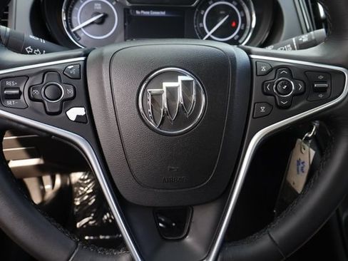 Used 2016 Buick Regal FWD image 19