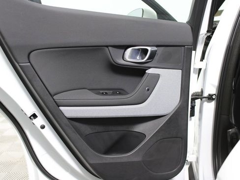 Used 2022 Polestar Polestar 2 image 30