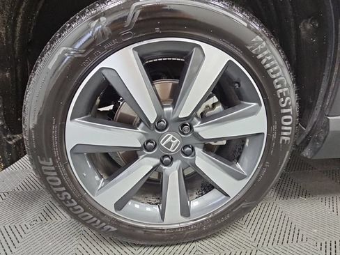 Used 2025 Honda Pilot Touring image 51