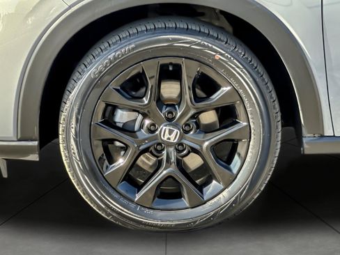 Used 2024 Honda HR-V Sport image 25