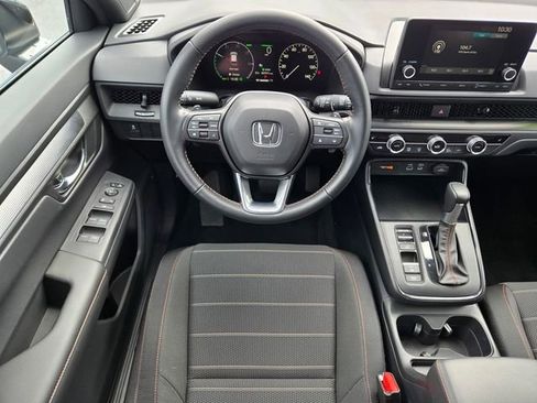 Used 2025 Honda CR-V Sport image 11