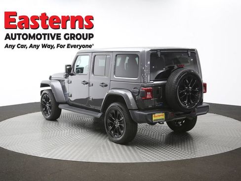 Used 2025 Jeep Wrangler Unlimited Sahara image 63