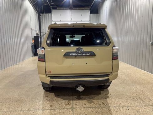 Used 2016 Toyota 4Runner TRD Pro image 4