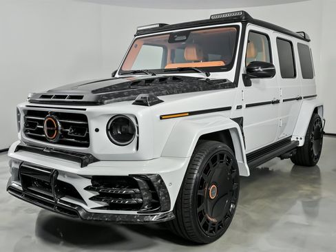 Used 2025 Mercedes-Benz G 63 AMG 4MATIC image 6