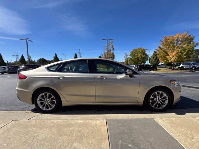 Used 2019 Ford Fusion SE FWD image 6