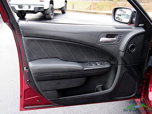 Used 2023 Dodge Charger R/T w/ Plus Group image 10