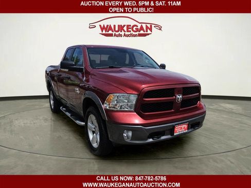Used 2013 RAM 1500 Classic SLT w/ Remote Start & Security Group AWD/4WD image 2