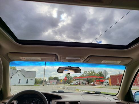 Used 2000 Toyota Camry LE image 22