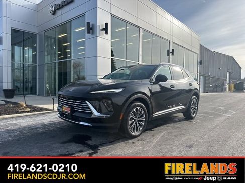 Used 2025 Buick Envision Preferred image 3