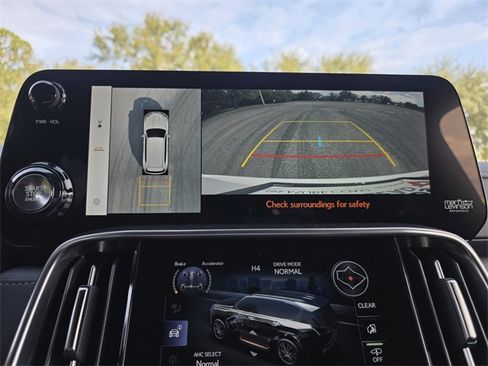 New 2026 Lexus LX 600 4WD w/ Luxury Package image 33