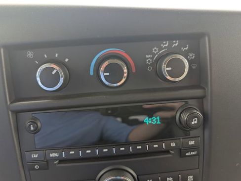 Used 2020 Chevrolet Express 2500 LS w/ Driver Convenience Package image 13