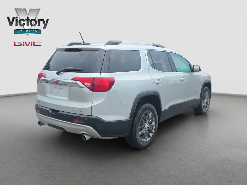 Used 2019 GMC Acadia SLT AWD/4WD image 16