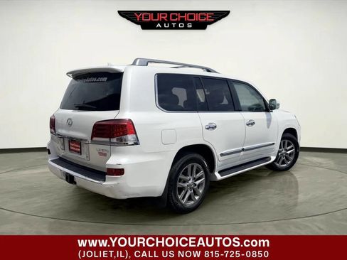 Used 2013 Lexus LX 570 4WD w/ Luxury Pkg image 11