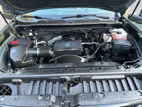 Used 2026 Chevrolet Silverado 2500 ZR2 w/ LPO, Dark Essentials Package AWD/4WD image 27