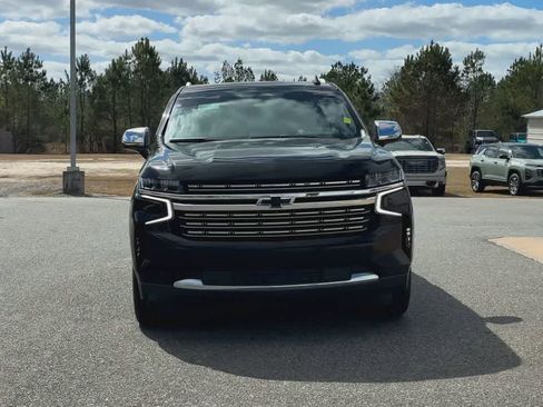 Used 2021 Chevrolet Tahoe Premier w/ Premium Package image 3