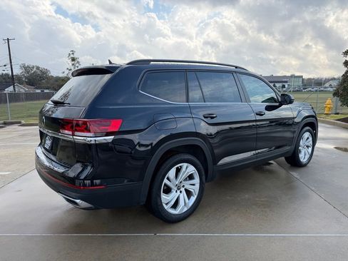 Used 2023 Volkswagen Atlas SE image 5