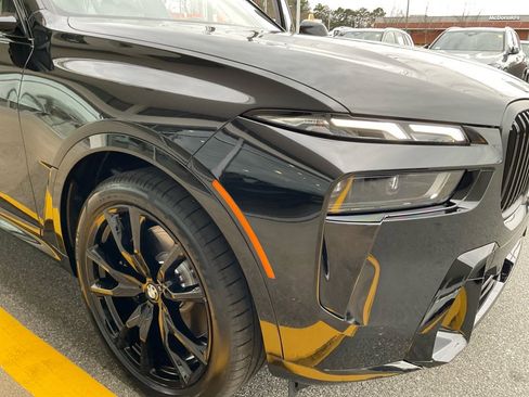 New 2026 BMW X7 xDrive40i image 24