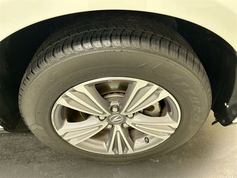 Used 2020 Acura MDX SH-AWD image 8