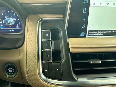 Used 2023 Chevrolet Tahoe Premier image 18