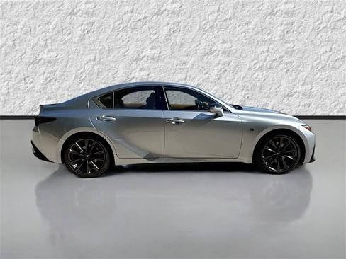 Used 2025 Lexus IS 350 F Sport image 2