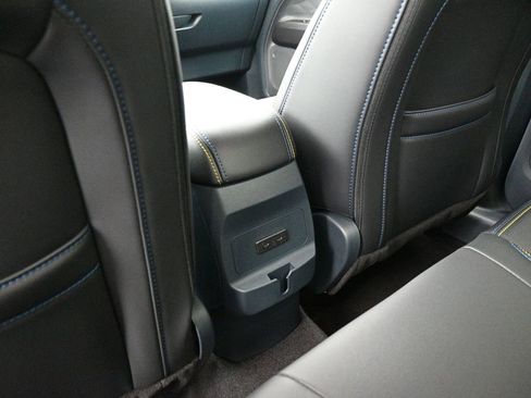New 2025 Ford Maverick Lobo AWD/4WD image 21