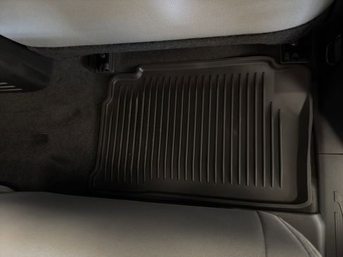New 2025 Toyota Tacoma SR5 RWD image 34