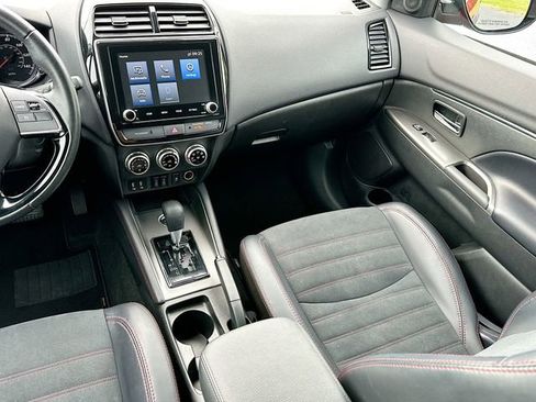 Used 2024 Mitsubishi Outlander Sport AWD image 22