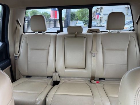 Used 2015 Ford F150 Lariat w/ Equipment Group 502A Luxury RWD image 21