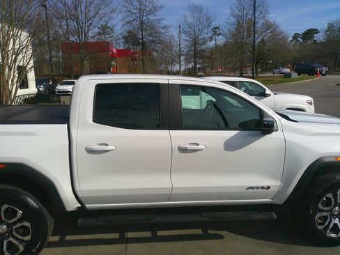 Used 2024 GMC Canyon AT4 w/ AT4 Premium Package image 14