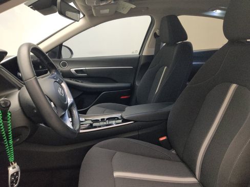 Used 2023 Hyundai Sonata SEL w/ Convenience Package FWD image 17