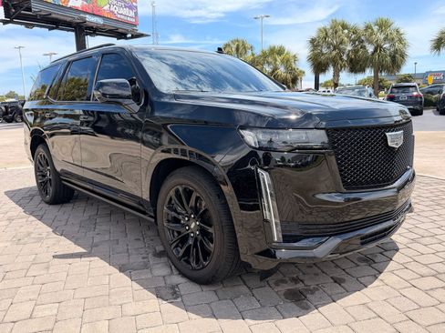 Used 2023 Cadillac Escalade Sport w/ Touring Package AWD/4WD image 9