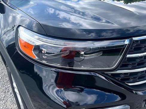 Used 2022 Ford Explorer XLT w/ Equipment Group 202A AWD/4WD image 27