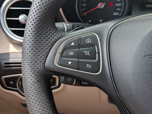 Used 2019 Mercedes-Benz GLC 300 image 25