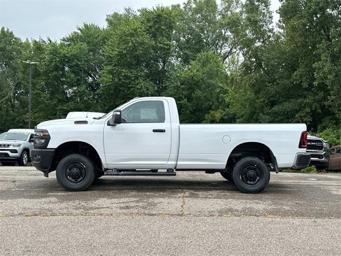 New 2026 RAM 2500 Tradesman image 5