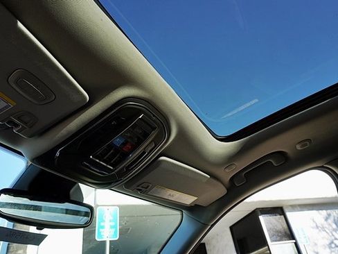 New 2023 Jeep Grand Cherokee 4WD 4xe image 28