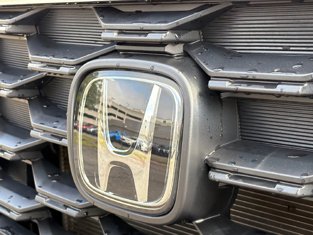 Used 2023 Honda Passport EX-L image 15