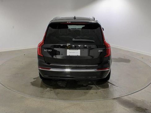 Used 2026 Volvo XC90 B5 Plus w/ Protection Package Premier AWD/4WD image 4