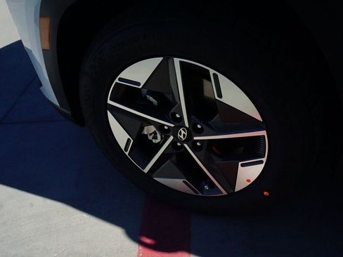 New 2026 Hyundai Tucson SEL image 10