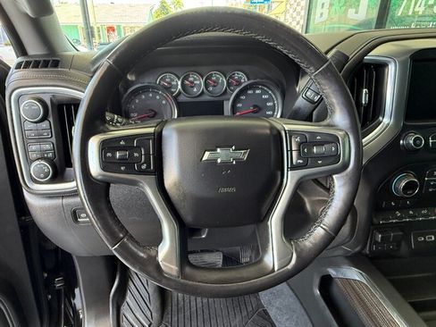 Used 2020 Chevrolet Silverado 1500 LT Trail Boss w/ Midnight Edition AWD/4WD image 22