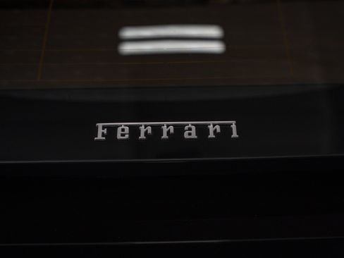 Used 2019 Ferrari 812 Superfast RWD image 13