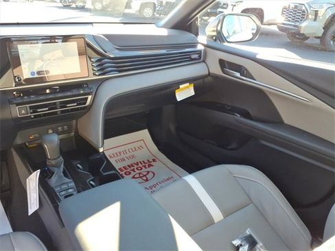 New 2026 Toyota Camry SE image 13